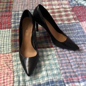 Calvin Klein Gayle Pumps